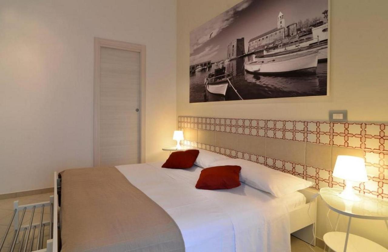 Santi E Saraceni Rooms Salerno Buitenkant foto